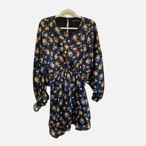 ZARA | Black floral dress, Blouson sleeve, Size Large
